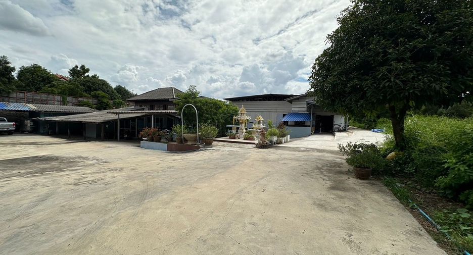 À vendre terrain à Bang Kruai, Nonthaburi