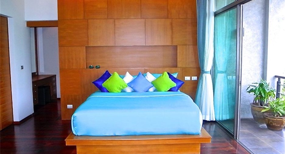 For sale 3 bedrooms villa in Mueang Phuket, Phuket