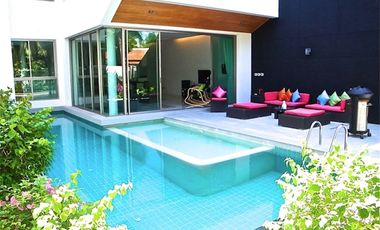 For sale 3 bedrooms villa in Mueang Phuket, Phuket