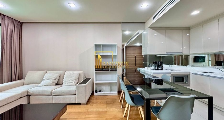 For rent 2 ベッドルーム condo in Sathon, Bangkok
