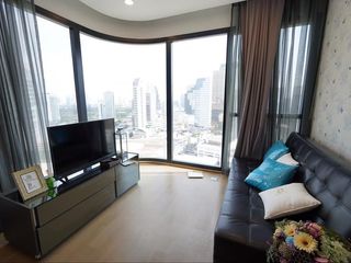 À vendre 2 chambres appartement à Bang Rak, Bangkok