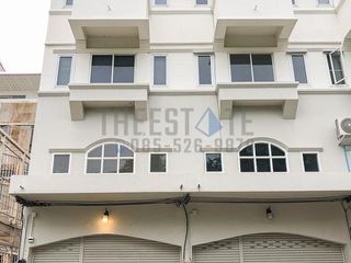 For rent 2 bedrooms retail Space in Mueang Chiang Mai, Chiang Mai