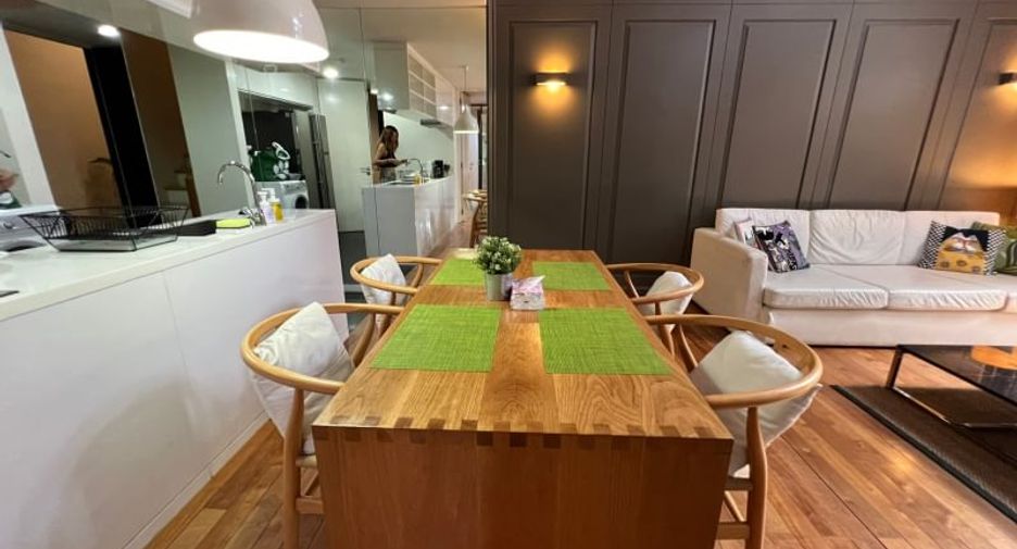 Wohnung zur Miete und zum Kauf mit 3 Zimmer in Watthana, Bangkok