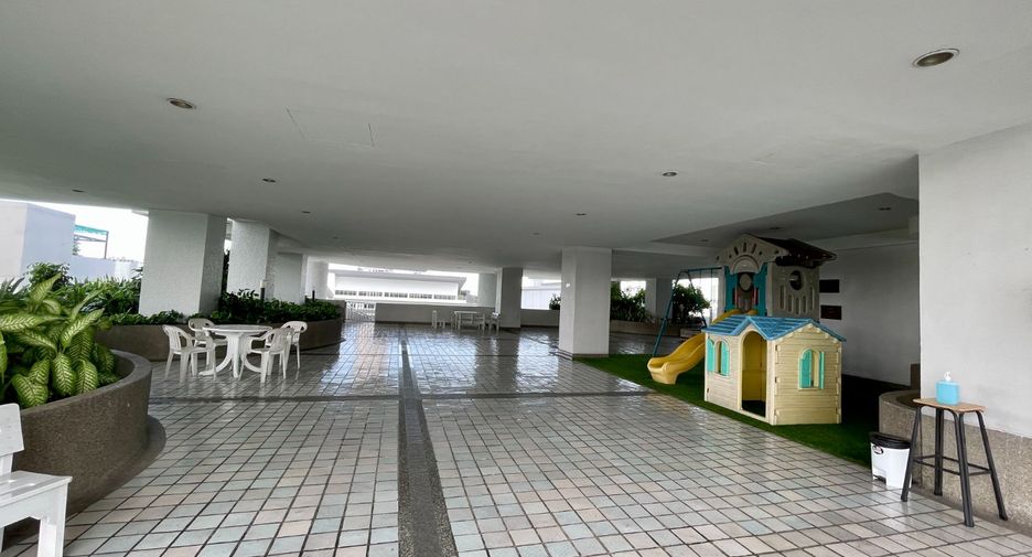 出租 3 卧室 公寓 在 Yan Nawa, 曼谷