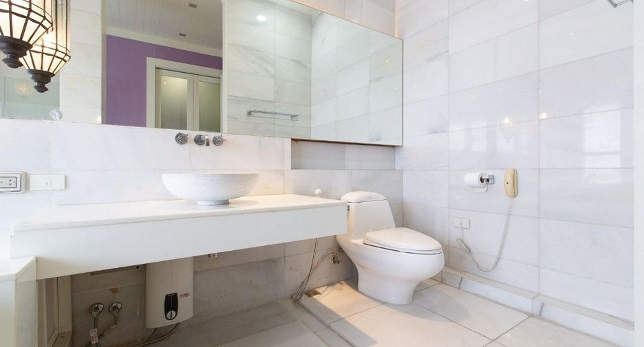 Haus zum Kauf mit 5 Zimmer in Wang Thonglang, Bangkok