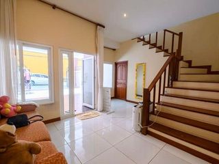For rent and for sale 3 bed townhouse in Pratumnak, Pattaya