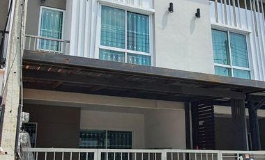 For rent 2 Beds townhouse in Phutthamonthon, Nakhon Pathom