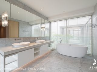 For sale 3 Beds house in Khlong Toei, Bangkok