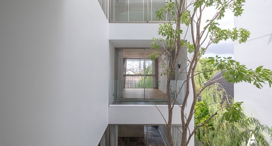 For sale 3 bedrooms house in Watthana, Bangkok