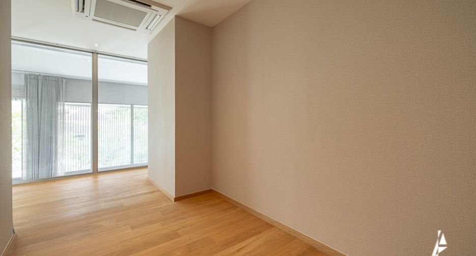 For sale 3 bedrooms house in Watthana, Bangkok