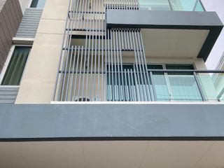 For rent 3 bedrooms townhouse in Prawet, Bangkok