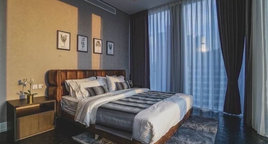 For rent 2 bedrooms condo in Sathon, Bangkok
