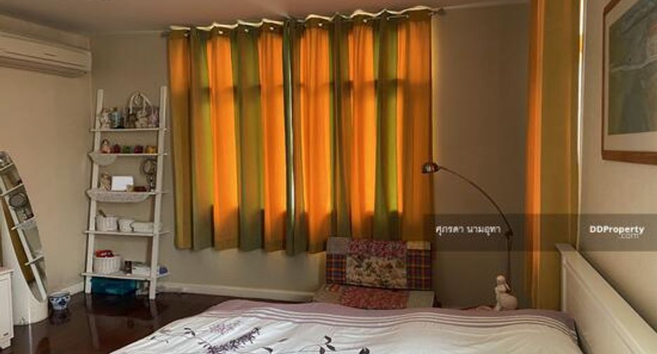 Haus zum Kauf mit 3 Zimmer in Bueng Kum, Bangkok