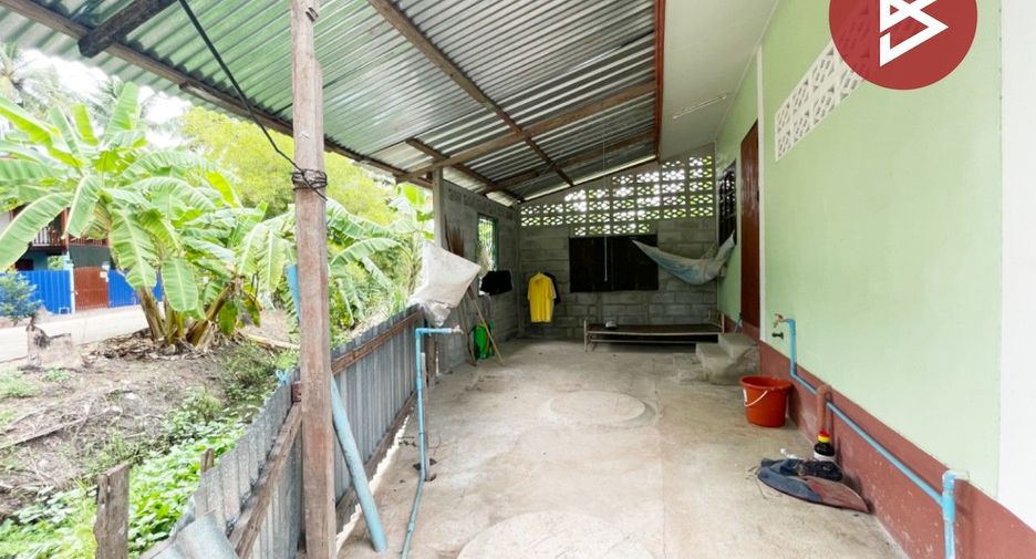 For sale 2 bed house in Bang Khonthi, Samut Songkhram