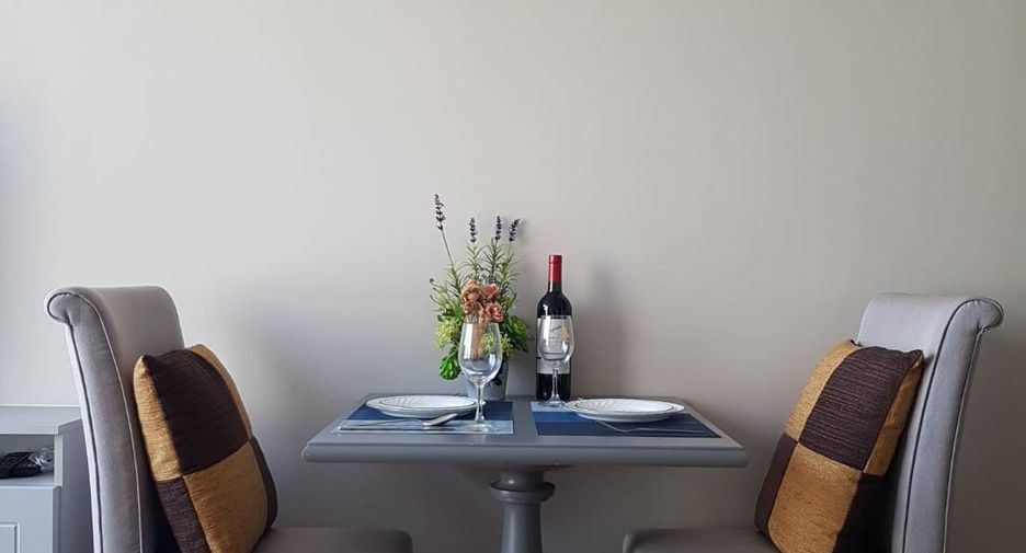 For rent 1 bed condo in Phaya Thai, Bangkok