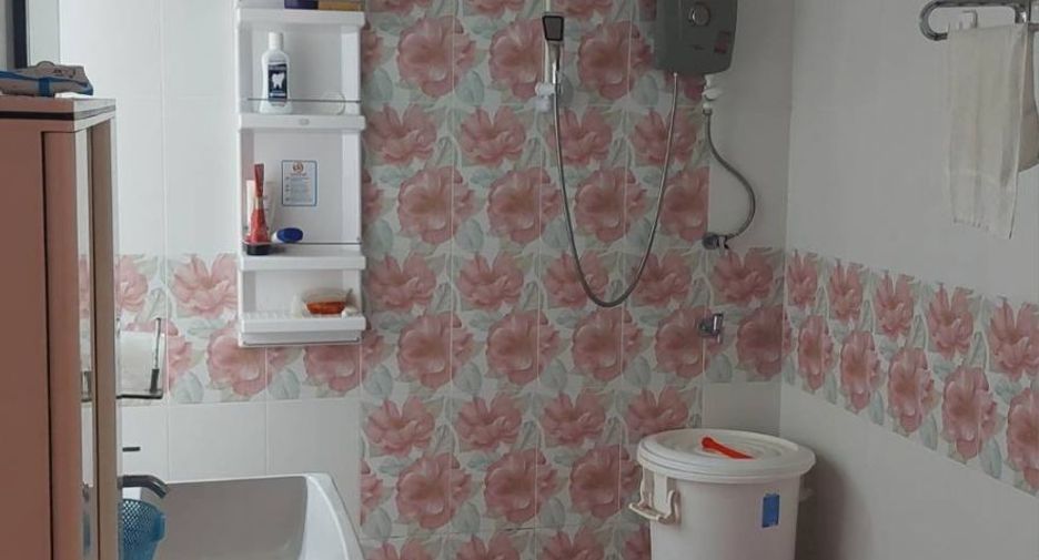 For sale 2 bedrooms house in Mueang Udon Thani, Udon Thani