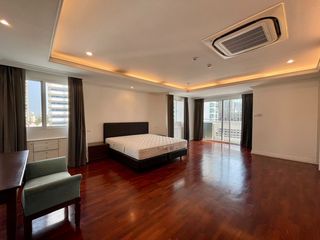 ให้เช่า 3 ห้องนอน อพาร์ทเม้นท์ ใน วัฒนา, กรุงเทพฯ