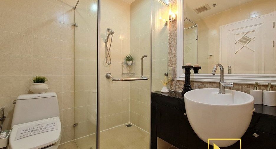 Apartamento en alquiler de 2 habitaciones en Watthana, Bangkok