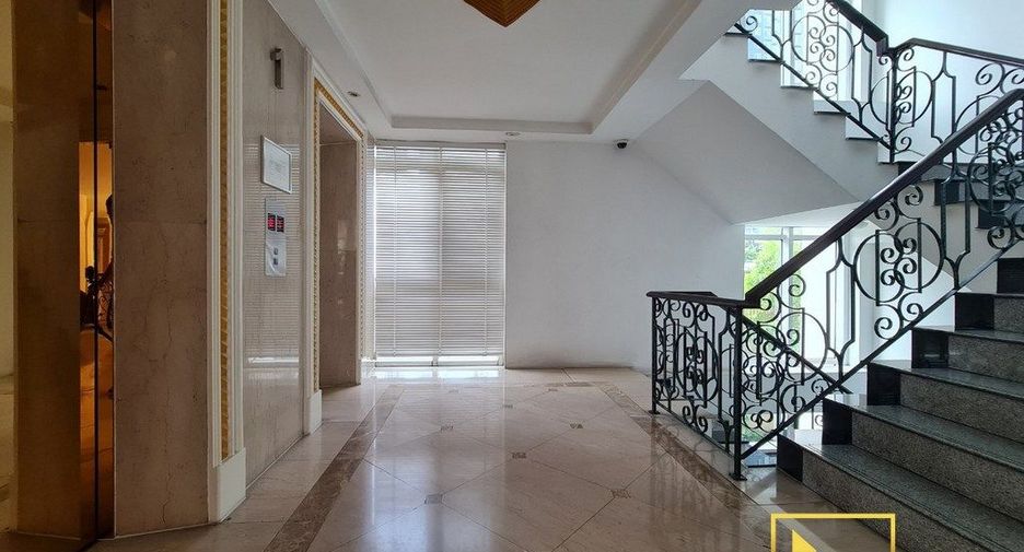 Apartamento en alquiler de 2 habitaciones en Watthana, Bangkok