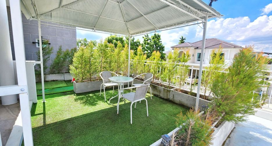 For sale 4 bedrooms house in Phasi Charoen, Bangkok
