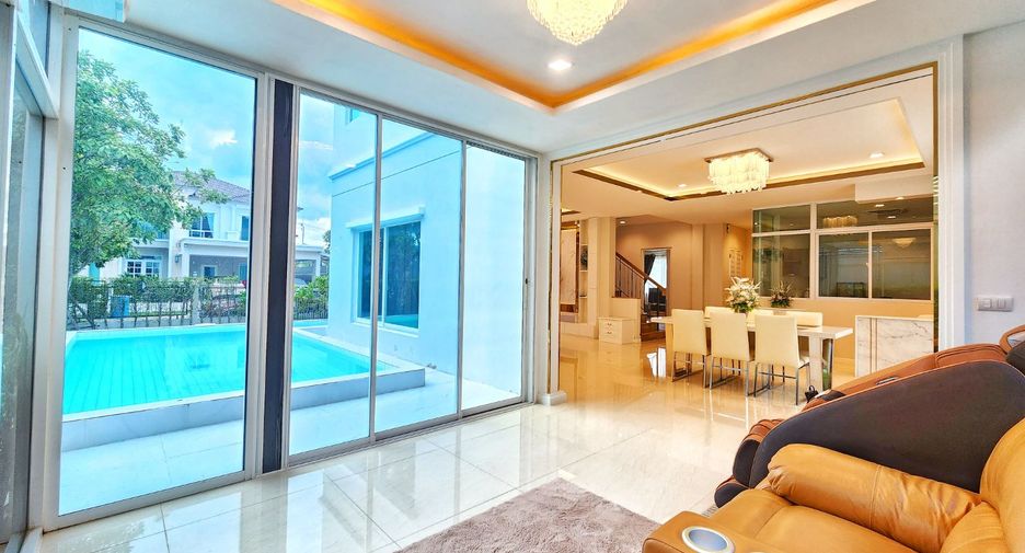 For sale 4 bedrooms house in Phasi Charoen, Bangkok