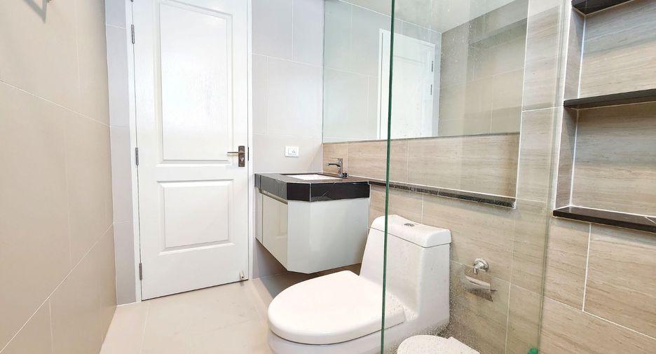 For sale 4 bedrooms house in Phasi Charoen, Bangkok