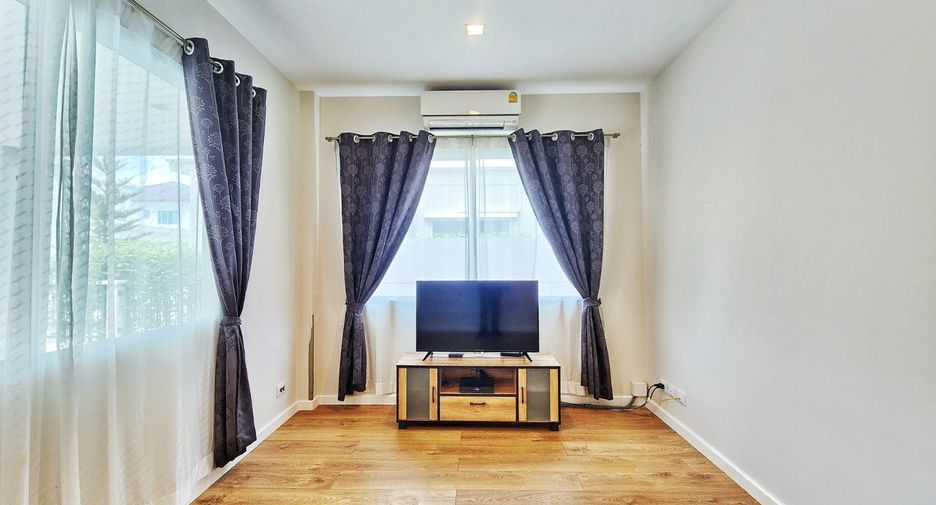 For sale 4 bedrooms house in Phasi Charoen, Bangkok
