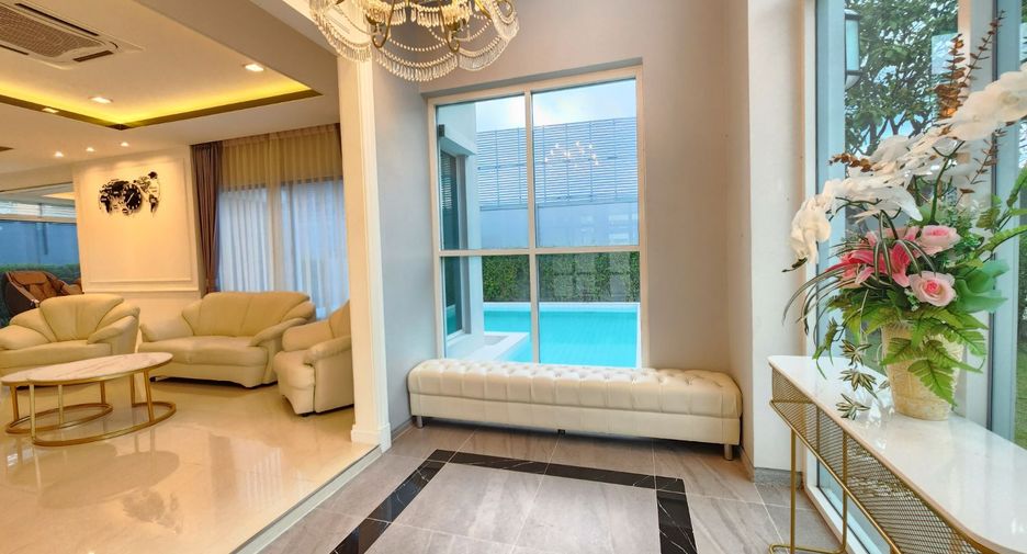 For sale 4 bedrooms house in Phasi Charoen, Bangkok