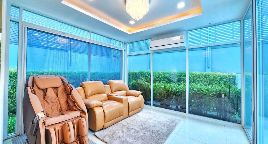 For sale 4 bedrooms house in Phasi Charoen, Bangkok