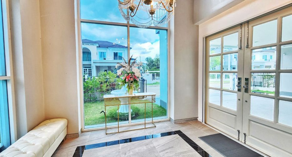 For sale 4 bedrooms house in Phasi Charoen, Bangkok