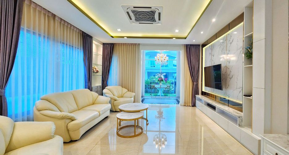 For sale 4 bedrooms house in Phasi Charoen, Bangkok