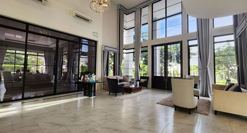 For sale 4 bedrooms house in Phasi Charoen, Bangkok