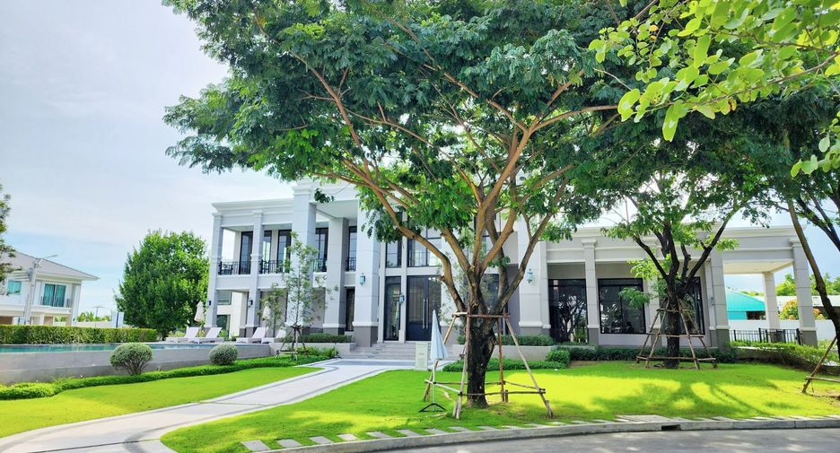 For sale 4 bedrooms house in Phasi Charoen, Bangkok