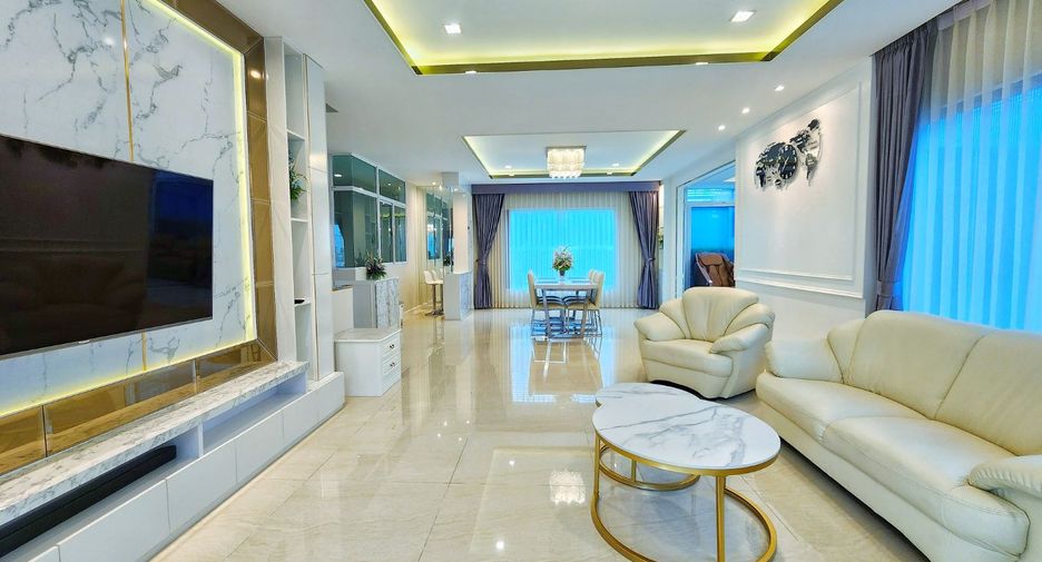 For sale 4 bedrooms house in Phasi Charoen, Bangkok