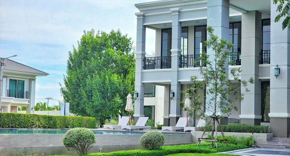 For sale 4 bedrooms house in Phasi Charoen, Bangkok