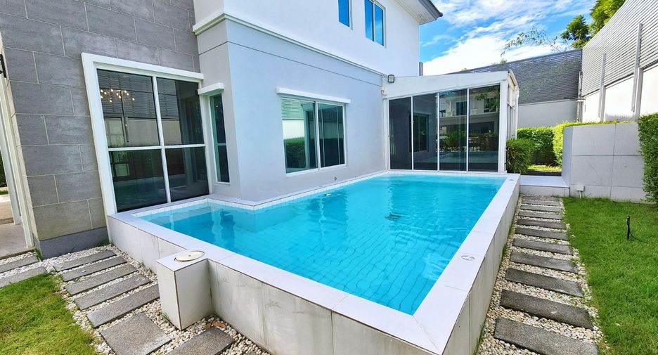 For sale 4 bedrooms house in Phasi Charoen, Bangkok
