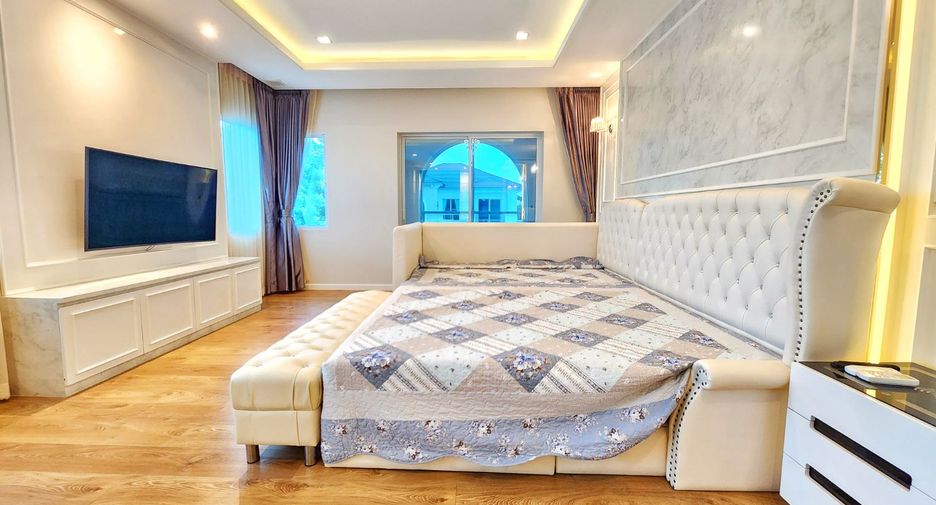 For sale 4 bedrooms house in Phasi Charoen, Bangkok