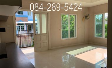Haus zum Kauf mit 3 Zimmer in Mueang Samut Sakhon, Samut Sakhon
