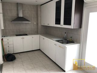 Condo en alquiler de 3 habitaciones en Sathon, Bangkok