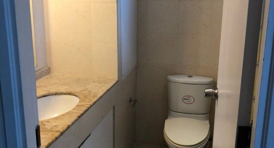 Condo en alquiler de 3 habitaciones en Sathon, Bangkok