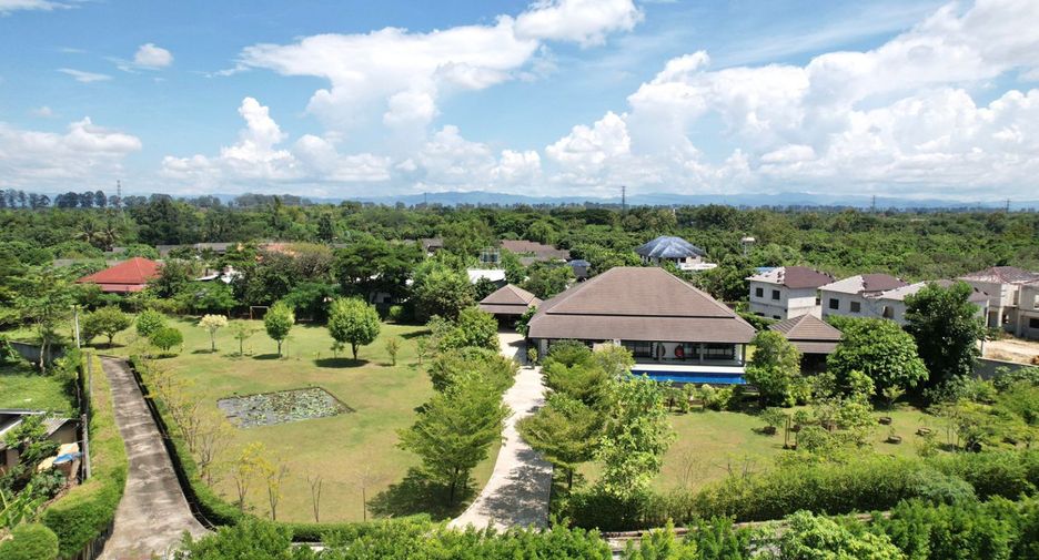 Haus zur Miete und zum Kauf mit 3 Zimmer in Saraphi, Chiang Mai