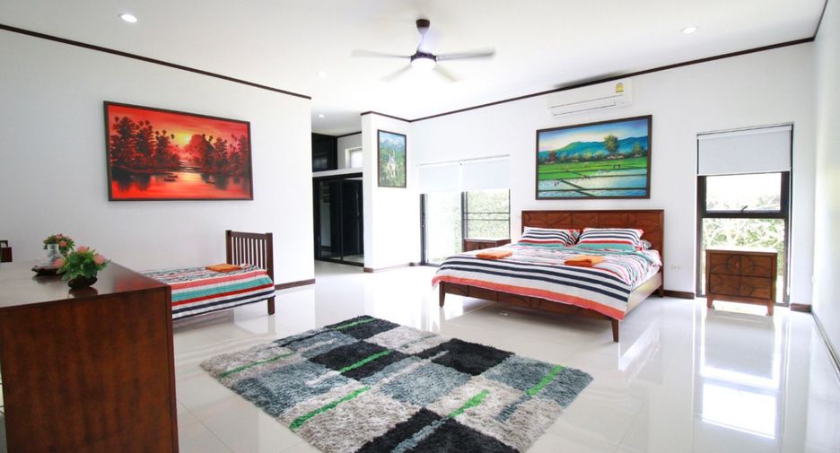 Haus zur Miete und zum Kauf mit 3 Zimmer in Saraphi, Chiang Mai