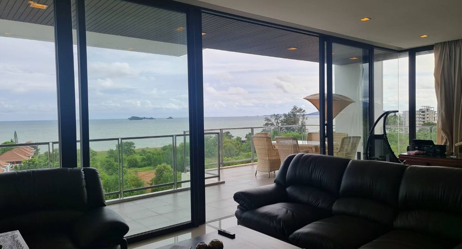 出售 3 卧室 公寓式住宅 在 Klaeng, Rayong