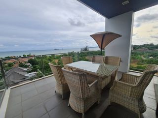 For sale 3 bed apartment in Klaeng, Rayong