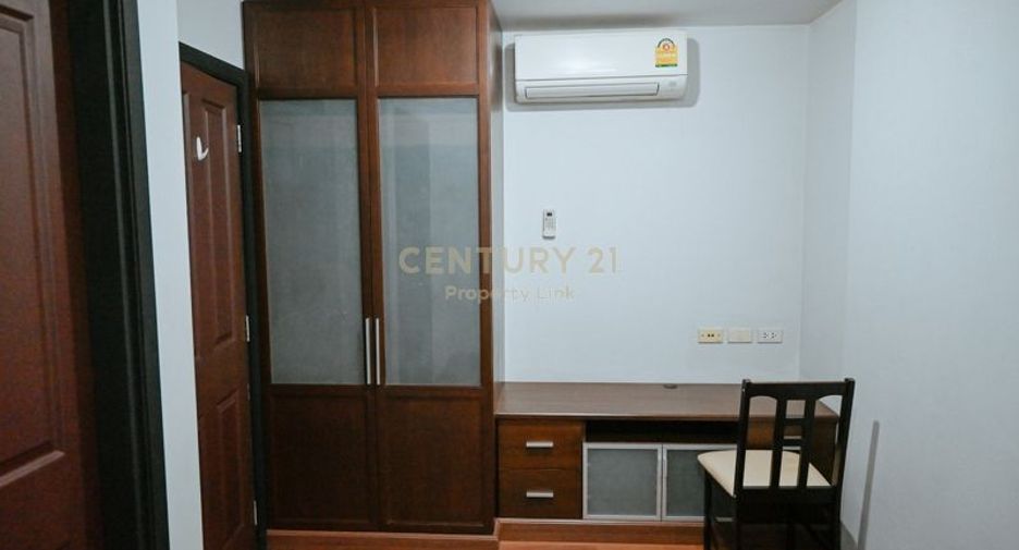 For sale 2 bedrooms condo in Phaya Thai, Bangkok