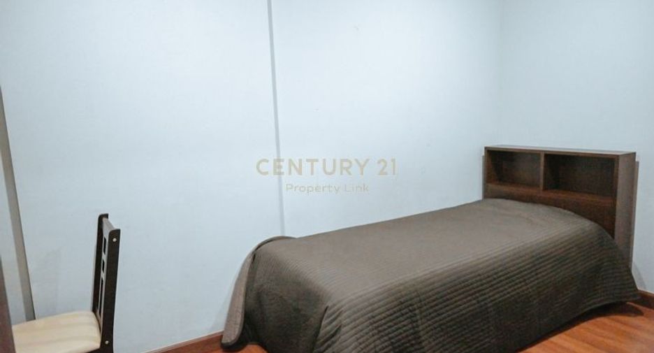 For sale 2 bedrooms condo in Phaya Thai, Bangkok