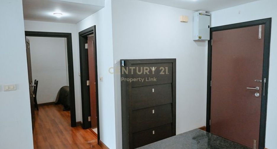 For sale 2 bedrooms condo in Phaya Thai, Bangkok