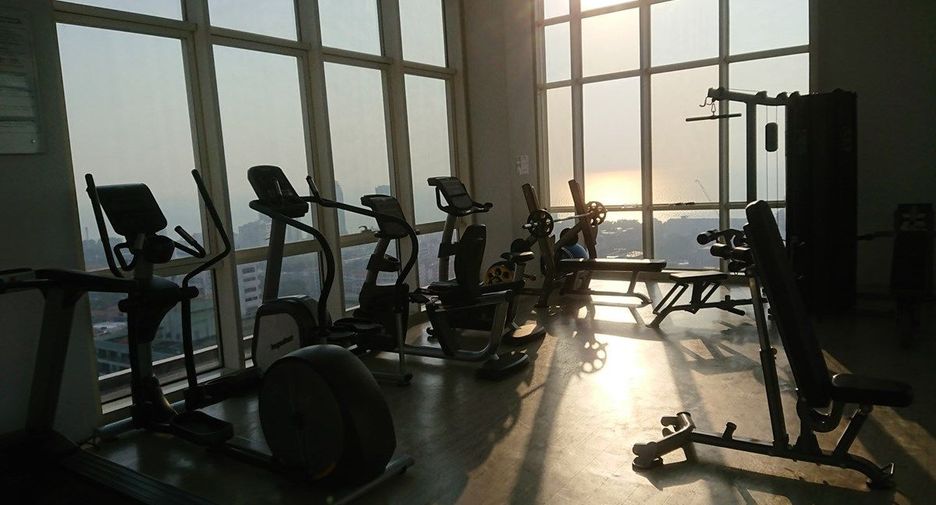 For rent and for sale 1 bed condo in Bang Lamung, Chonburi