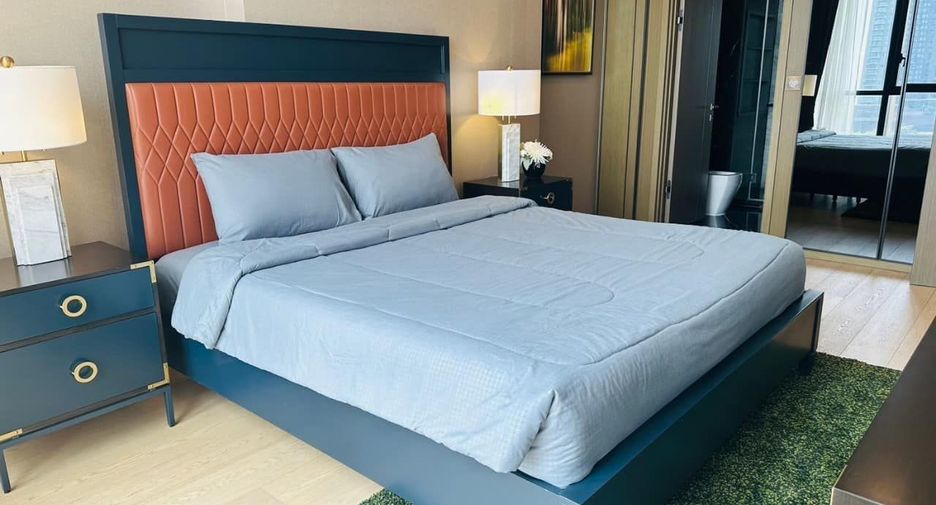 For rent and for sale 2 bedrooms condo in Watthana, Bangkok