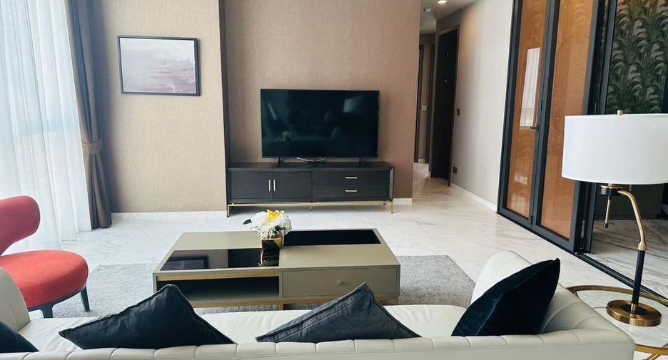 For rent and for sale 2 bedrooms condo in Watthana, Bangkok